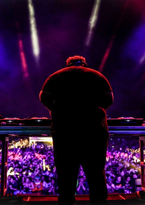 dj-carnage.jpg